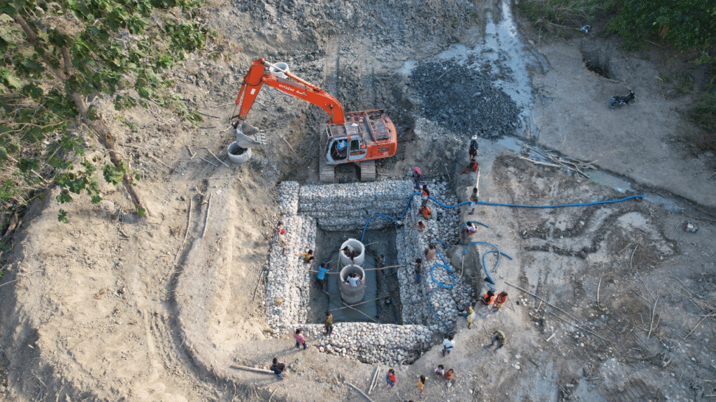 Kinerja Tinggi Pompa Lorentz PS2 pada Sumur Dalam untuk Desa Terpencil