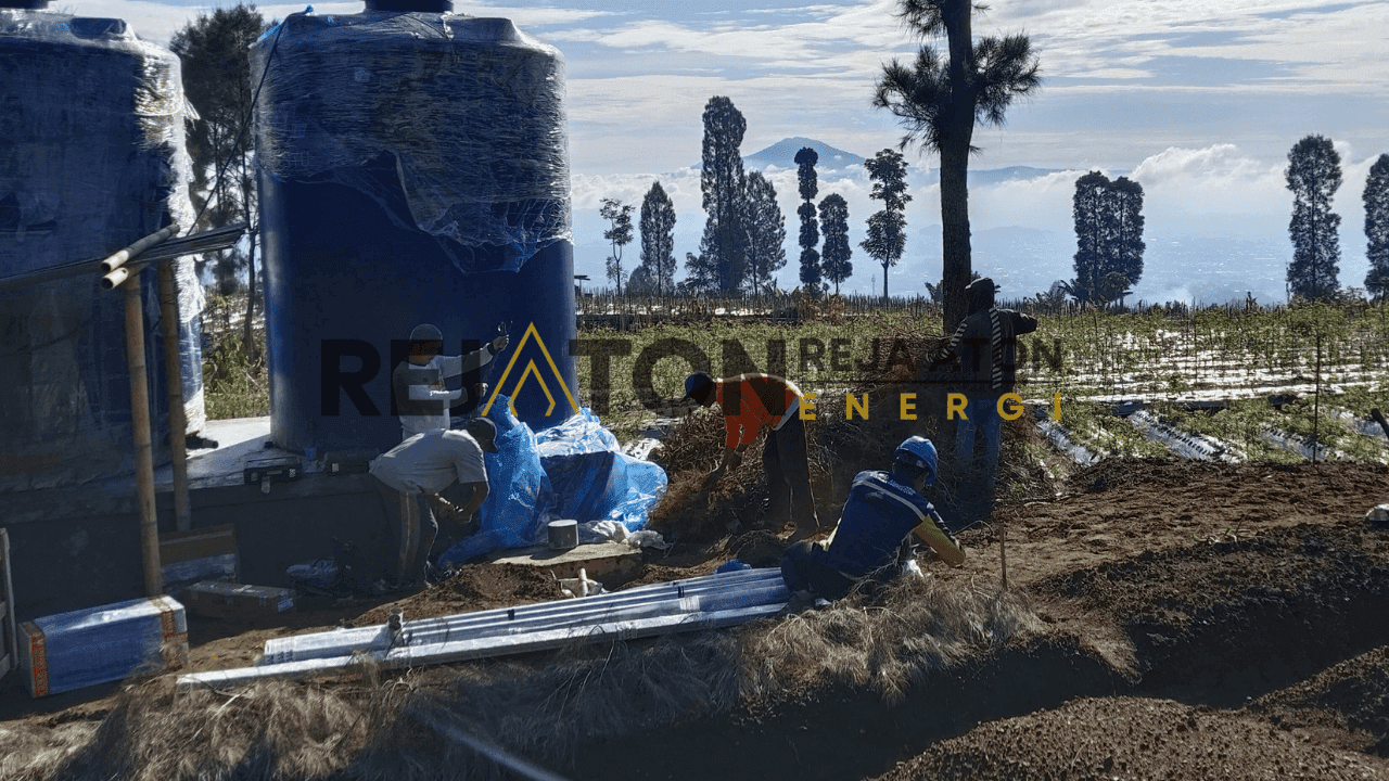 Jual Pompa Tenaga Surya lengkap dan ready stok di Indragiri Hulu, Distributor Resmi Pompa Lorentz di Kepulauan Riau, Distributor Resmi Pompa Tenaga Surya di Indragiri Hilir, Pompa Tenaga Surya, Pompa Lorentz, Distributor Resmi Pompa Celup Tenaga Surya di Berau, Distributor Resmi Pompa Sibel Tenaga Surya di Bone, Spesifikasi Pompa Lorentz PS2-1800 5-12 untuk Tangerang