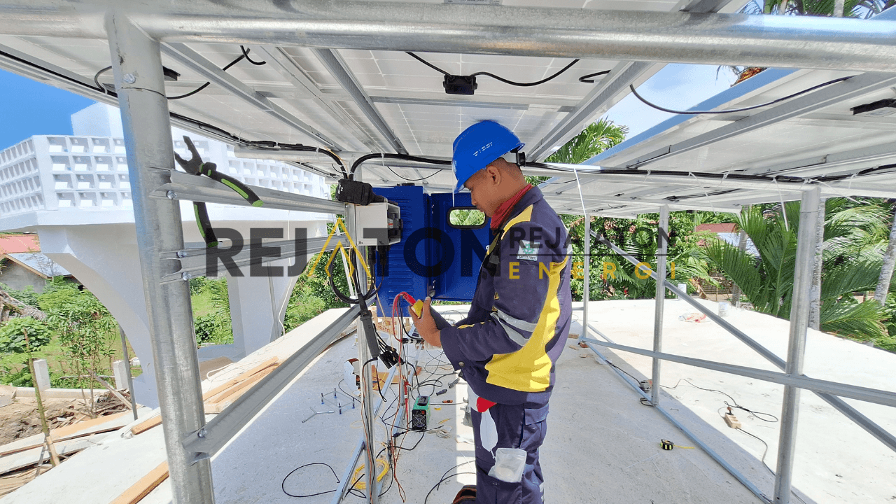 Spesifikasi Pompa Tenaga Surya Head : 140 meter Debit : 2 liter/detik PS24000 5-25 di Malang, Spesifikasi Pompa Lorentz PS2-4000 C-SJ5-25 di Lombok Utara, Distributor Resmi Pompa Tenaga Surya di Nduga, Spesifikasi Pompa Lorentz PS2-1800 5-12 untuk Tabanan, Distributor Resmi Pompa Hybrid ACDC di Teluk Wondama