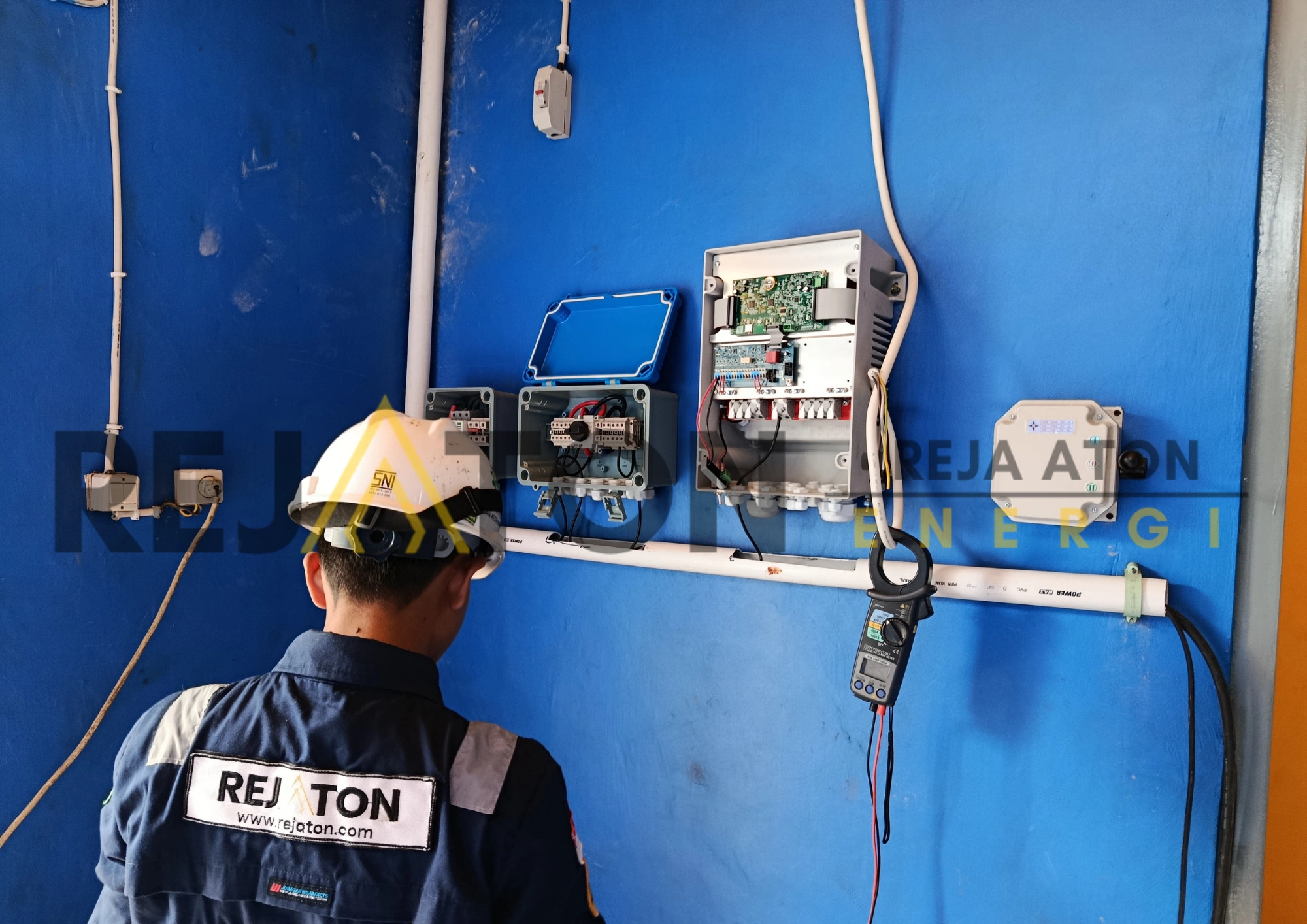 Spesifikasi Pompa Tenaga Surya Head : 140 Meter Debit : 1 Liter/Detik PS21800 1-25 di Jakarta Selatan